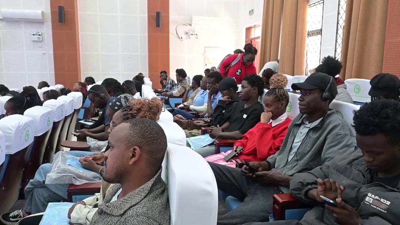 Video thumbnail for Kenya: Kenya holds training to enhance Chinese language teaching standards in Africa.