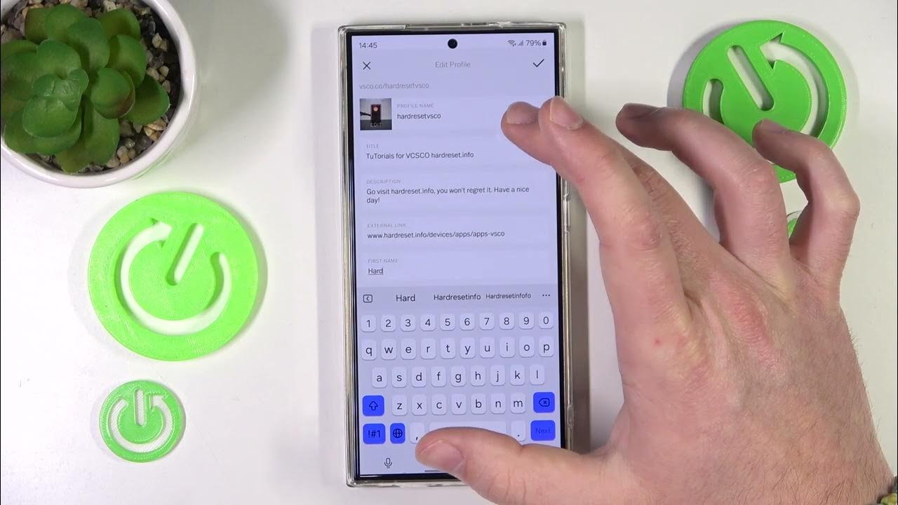 Video thumbnail for How to Change Your First Name on VSCO