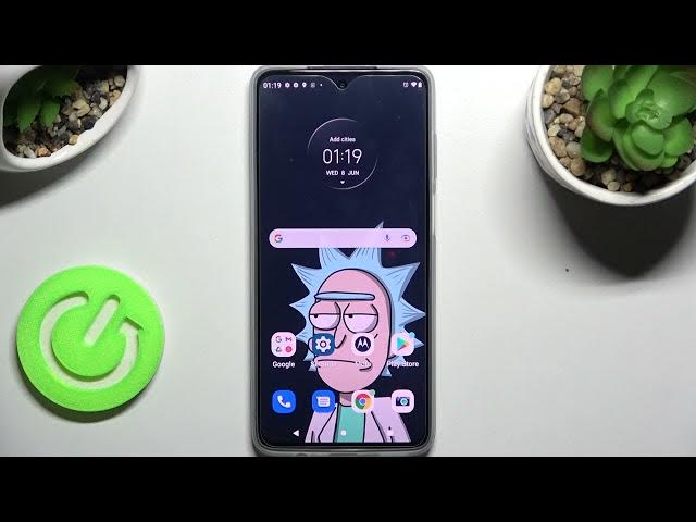 Video thumbnail for MOTOROLA Moto G52 and Main Apps – Manage Default Apps List