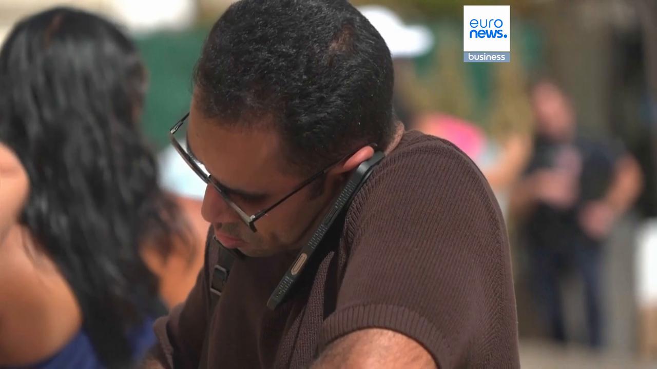 Video thumbnail for France to ban unsolicited telemarketing calls from next week
