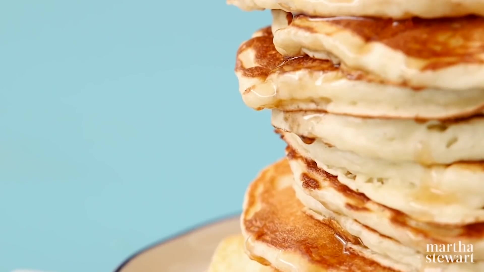 Video thumbnail for This Is Why You Can't Make Perfect Pancakes