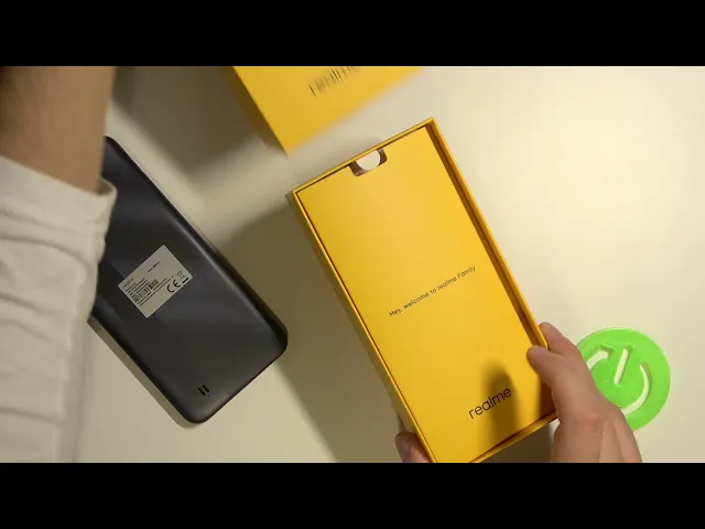 Video thumbnail for Does Realme C11 2021 have Earphones in Box? EU Distribution