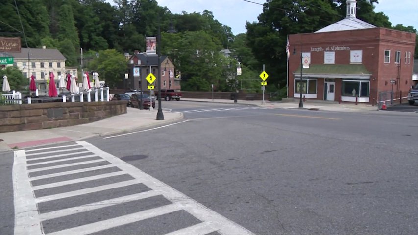 Video thumbnail for Officer involved shooting in Wappingers Falls under investigation