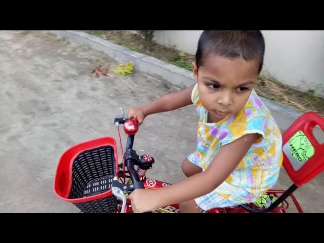 Video thumbnail for RAYAN RIDES BI-CYCLE 03- রায়ানের বাই সাইকেল চালানো ০৩