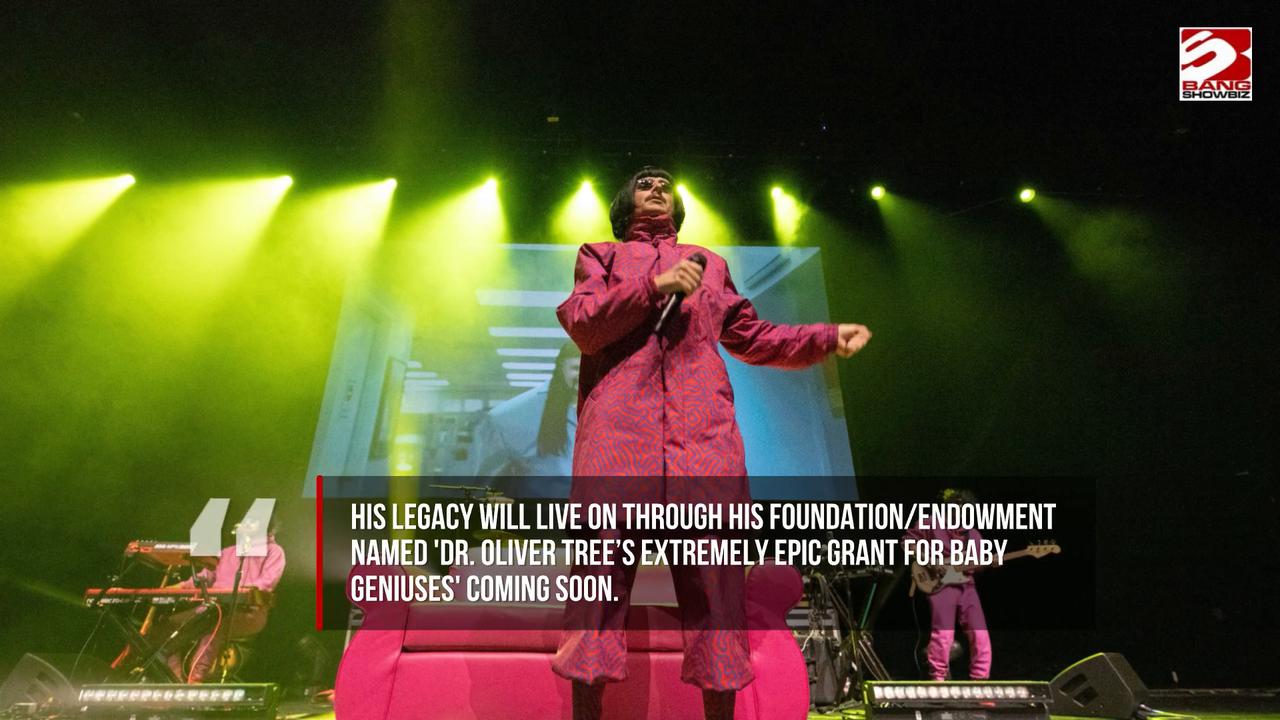 Video thumbnail for The body of singer Oliver Tree has been returned home to California