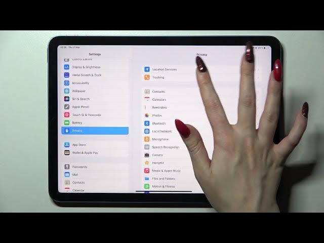 Video thumbnail for How to Turn On Location in iPad Air 2022 - Apple iPad Air 5th Gen WiFi
