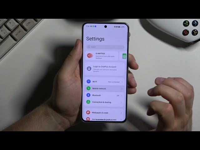 Video thumbnail for Does the OnePlus Nord 3 Phone Have an eSIM? Let's Check!