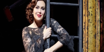 Video thumbnail for Video: Alyssa Milano Is the Merry Murderess of the Moment