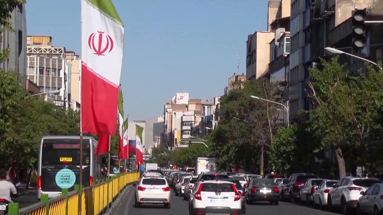 Video thumbnail for Iran: Three oil tankers, one LNG carrier pass through Strait of Hormuz after Iran deal signed.