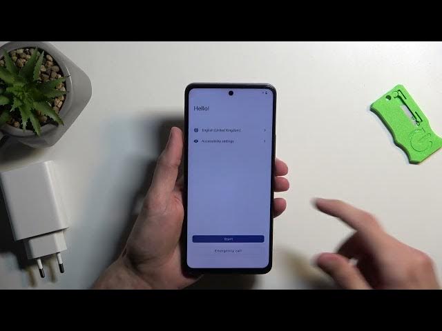 Video thumbnail for VIVO Y36 Unboxing - What's Inside VIVO's box