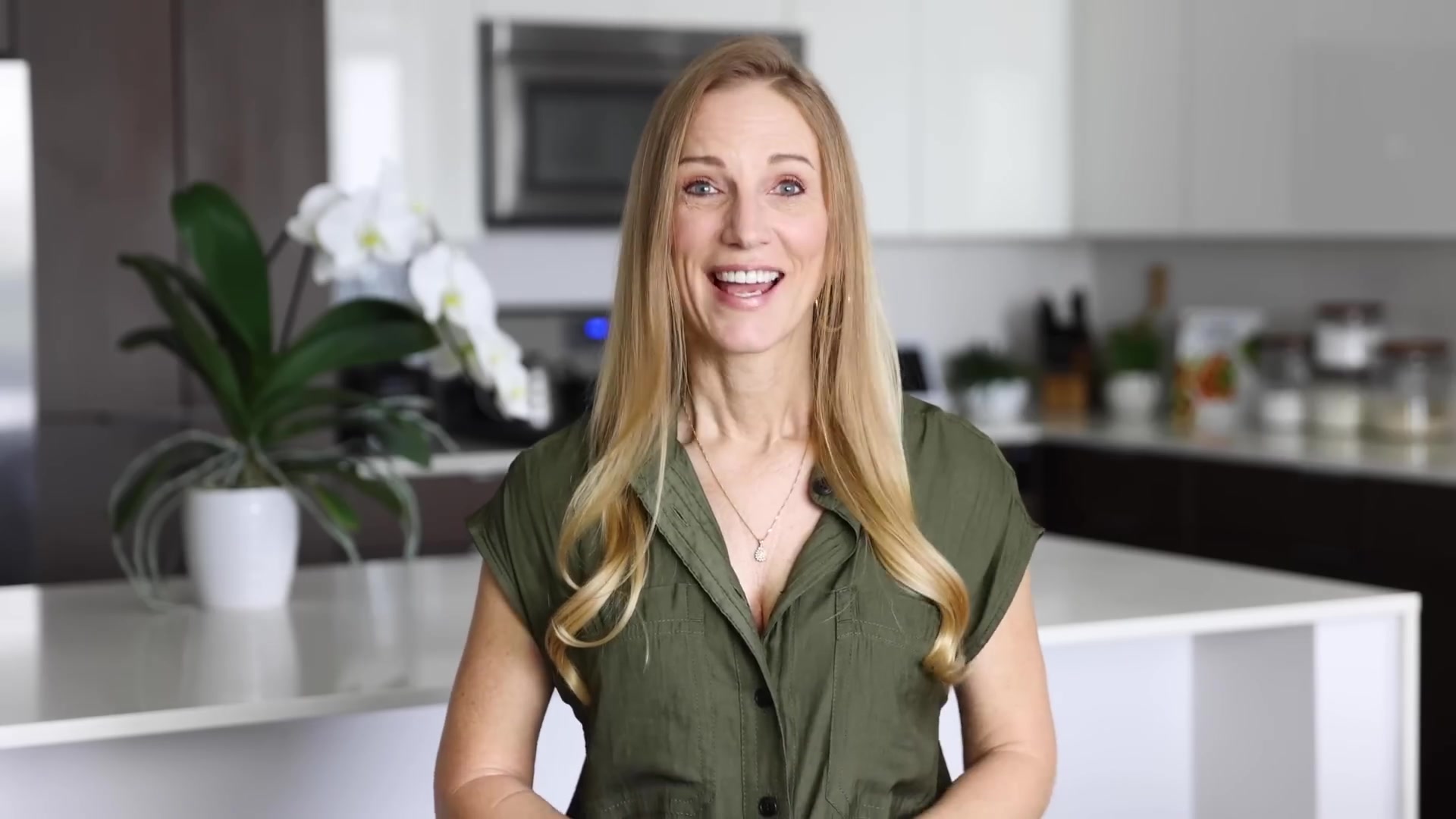 Video thumbnail for 142.AIR FRYER SALMON ¦ my favorite 15-minute dinner recipe! (1080p 24fps)