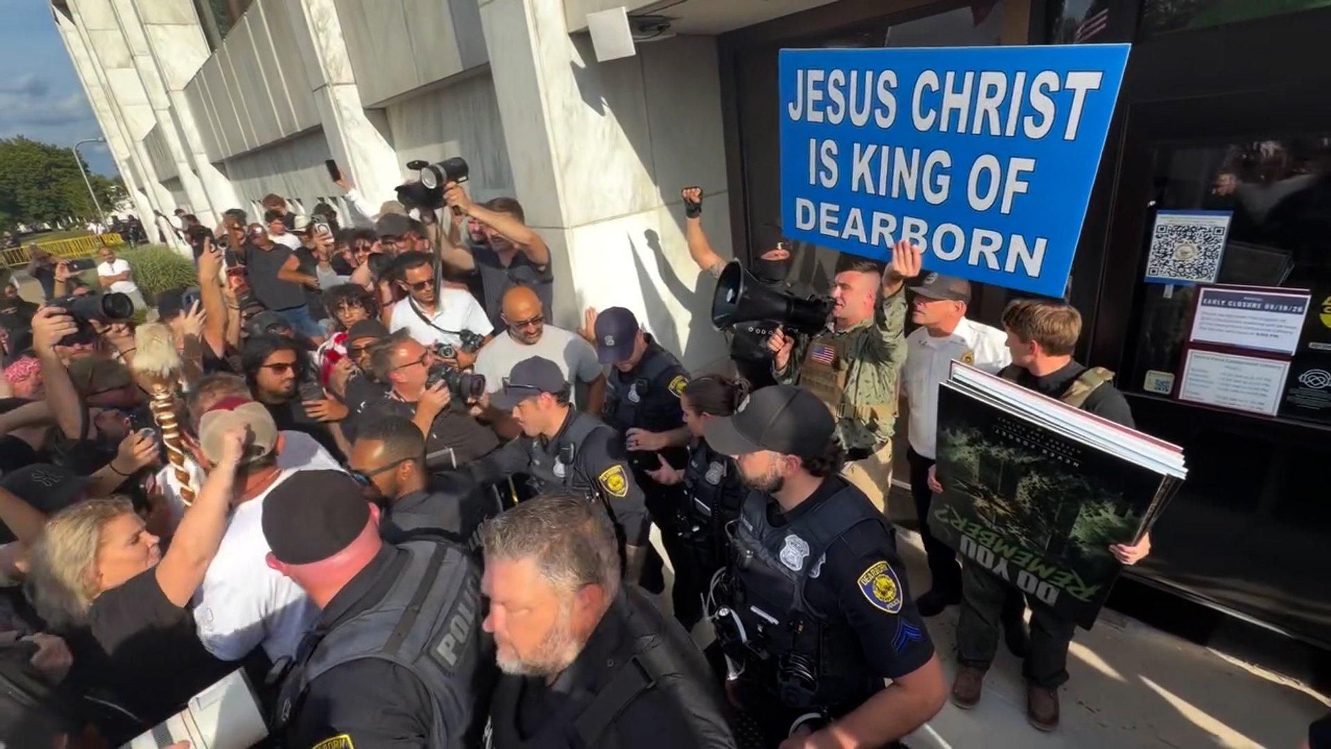 Video thumbnail for Anti-Muslim protesters call for ‘Christian Crusade’ in Dearborn, US