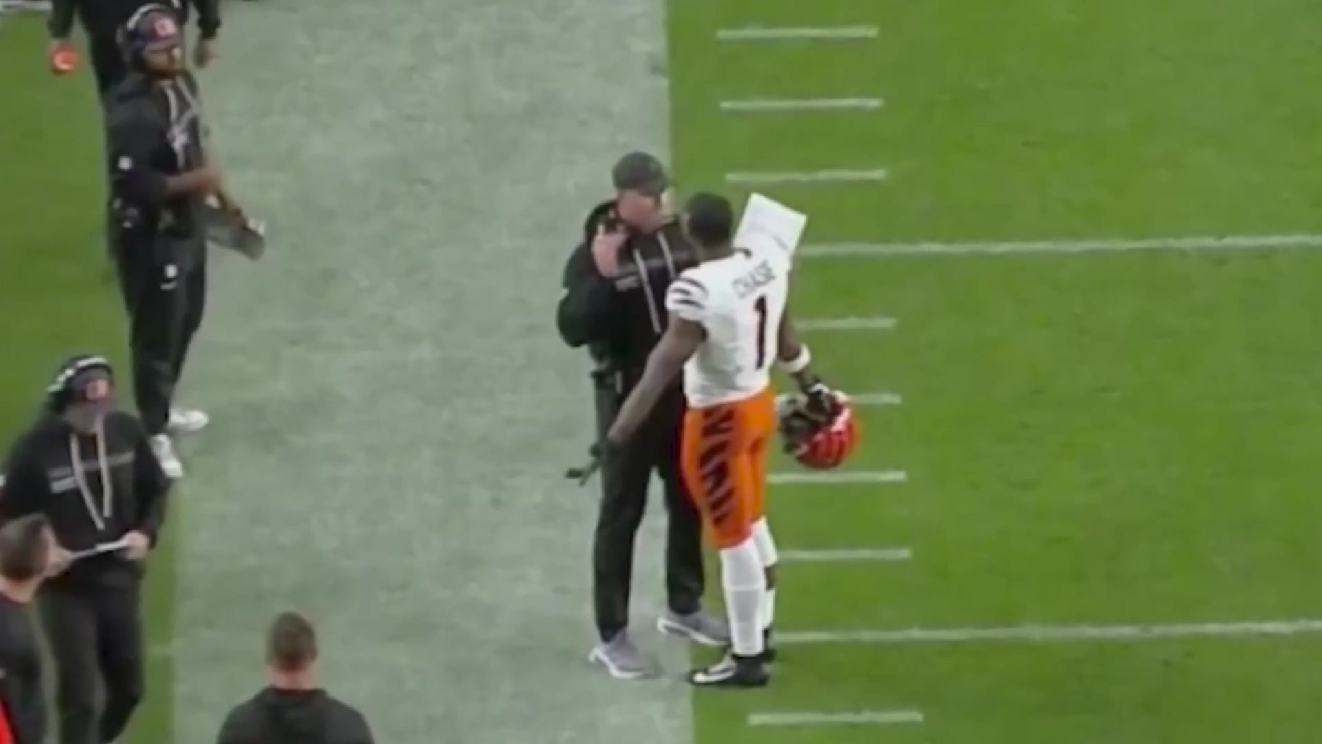 'Video thumbnail for The Biggest Winners And Losers From NFL Week 4'