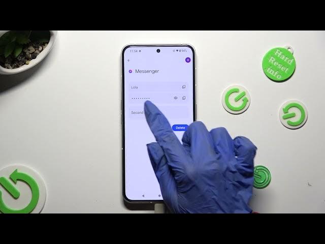Video thumbnail for How to Find & See the Saved Passwords and Login Data on a NOTHING Phone (2) - Autofill with Google