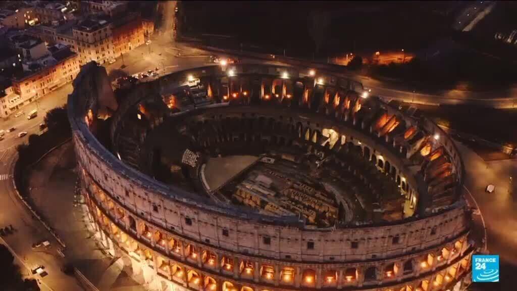 Video thumbnail for Visit Rome by night: Italian capital tests new tourism strategy