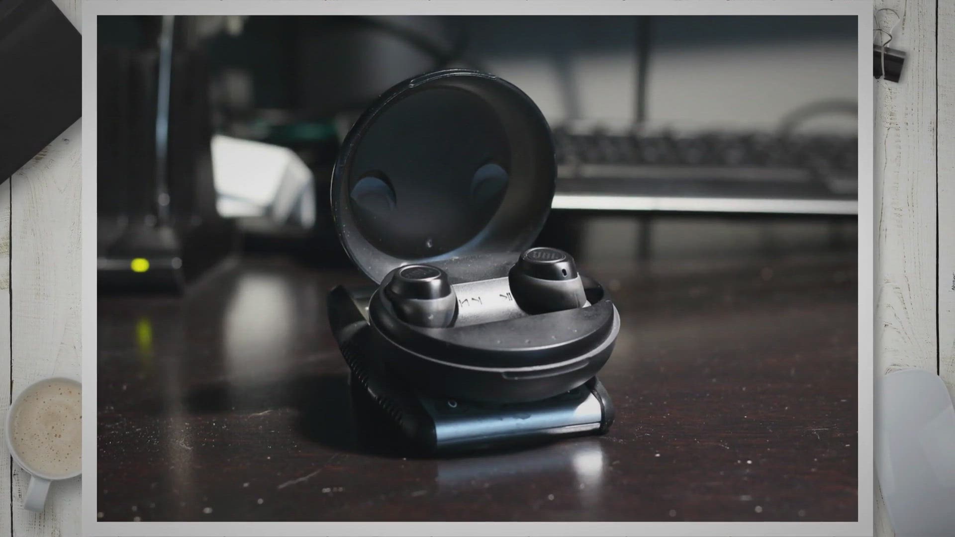 Video thumbnail for JBL Earbuds One Side Not Working | Fix Guide