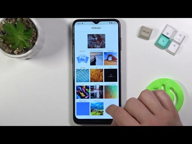 Video thumbnail for How to Change Lockscreen Wallpaper on Nokia G10?
