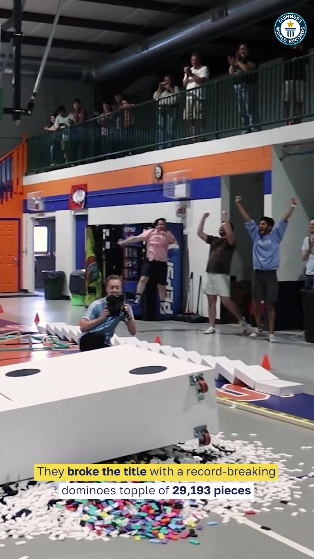 Video thumbnail for Most dominoes toppled in a 3D pyramid - 28,193 by the FALLDOWN Domino Team