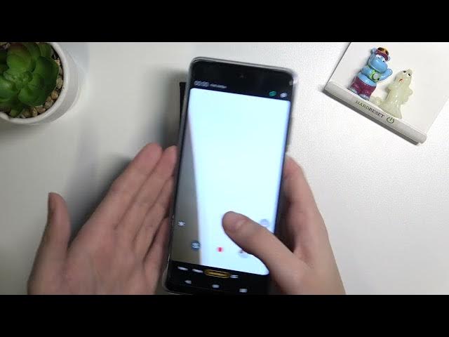Video thumbnail for How to Record Slow Motion in MOTOROLA Moto G200 5G – Record Slowed Videos