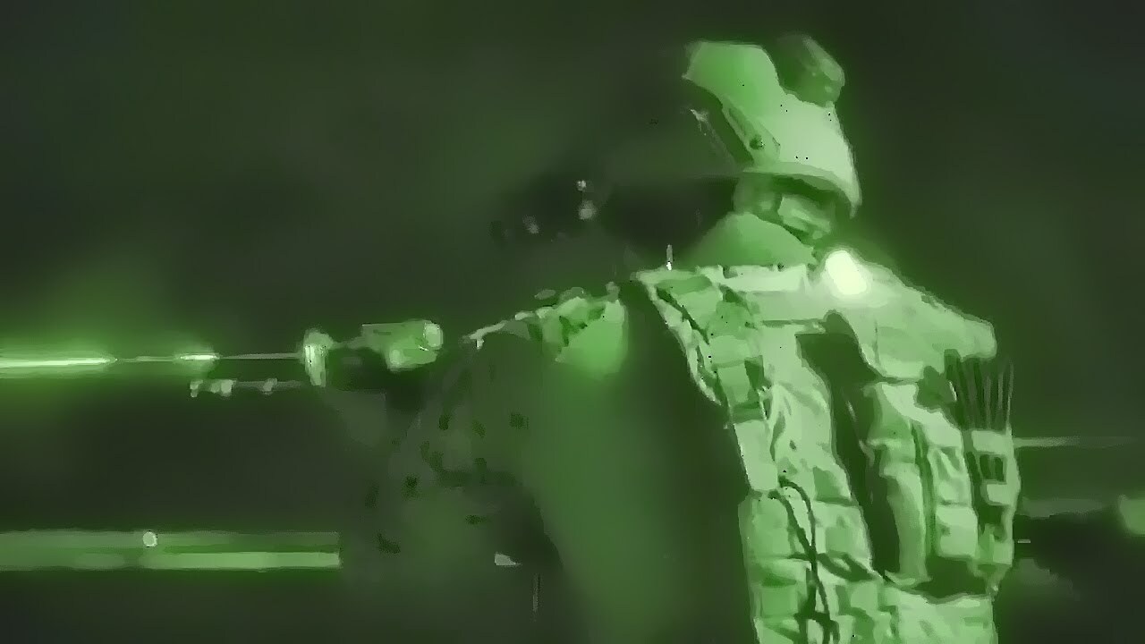 Video thumbnail for Marines Night Vision Firing Range At Sea • USS Iwo Jima