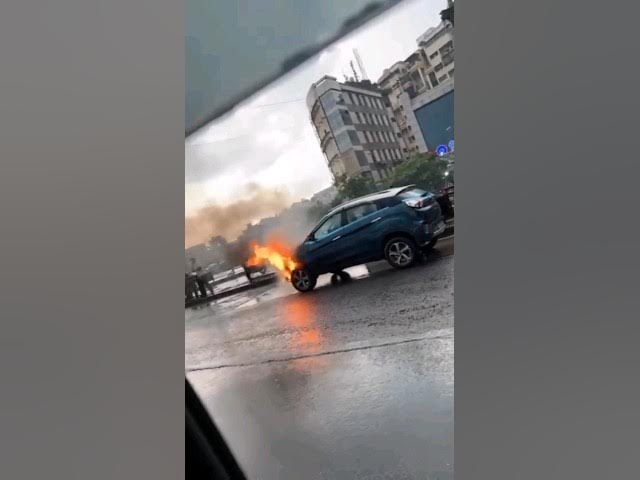 Video thumbnail for Tata Nexon EV में आग लगने का कारण बताया कंपनी ने 😱🔥 | #shorts #fire #electriccar