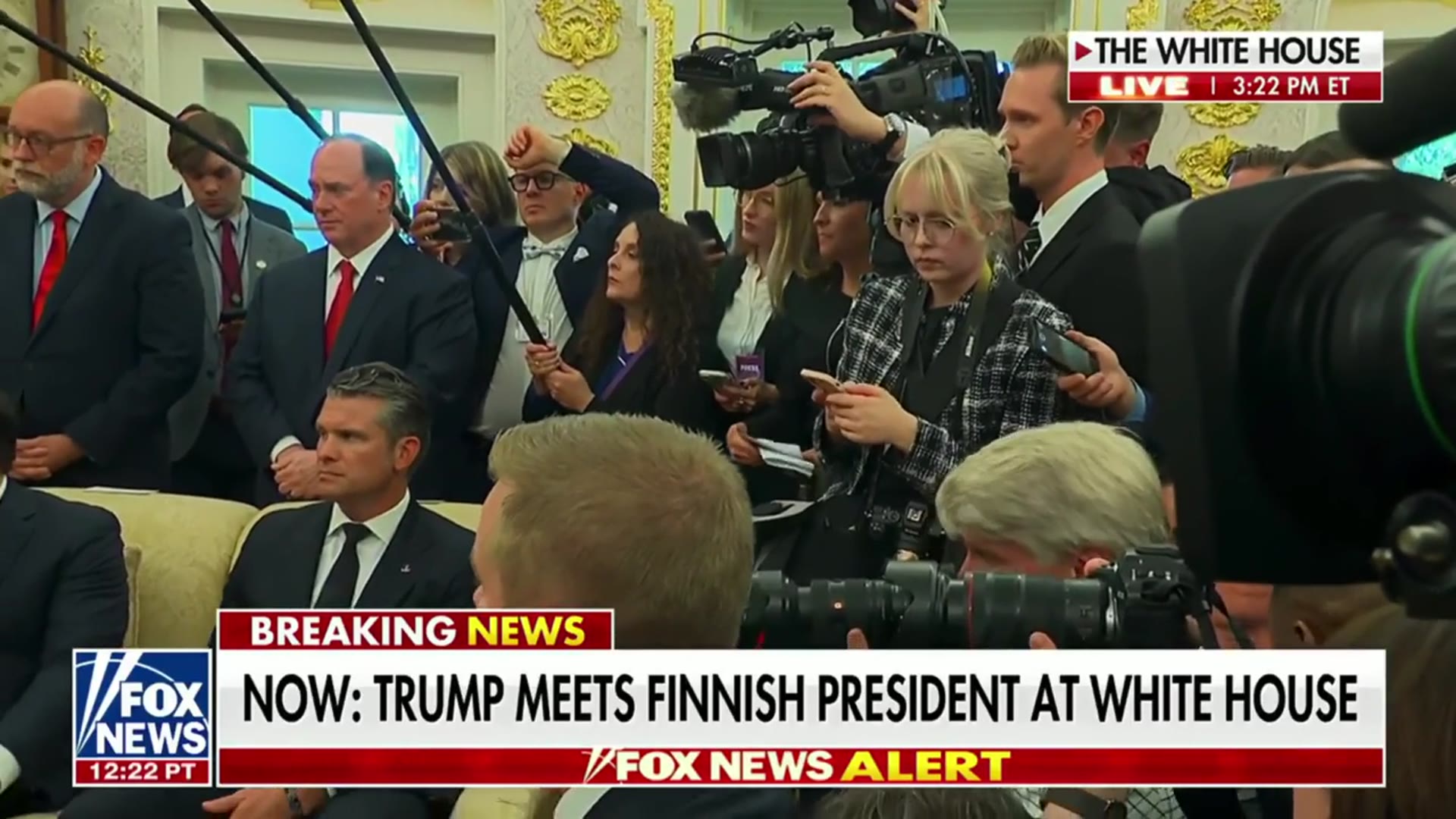 'Video thumbnail for WATCH: Finland President ducks Nobel Peace Prize question while sitting next to Donald Trump in toe-curling moment'