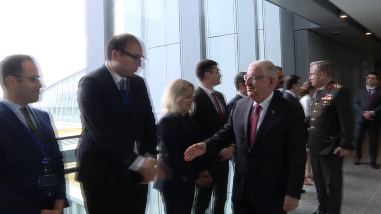 Video thumbnail for Belgium: Turkish Defense Minister arrives in Brussels for NATO meeting.