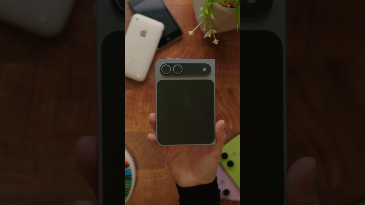 Video thumbnail for This is the iPhone Fold!