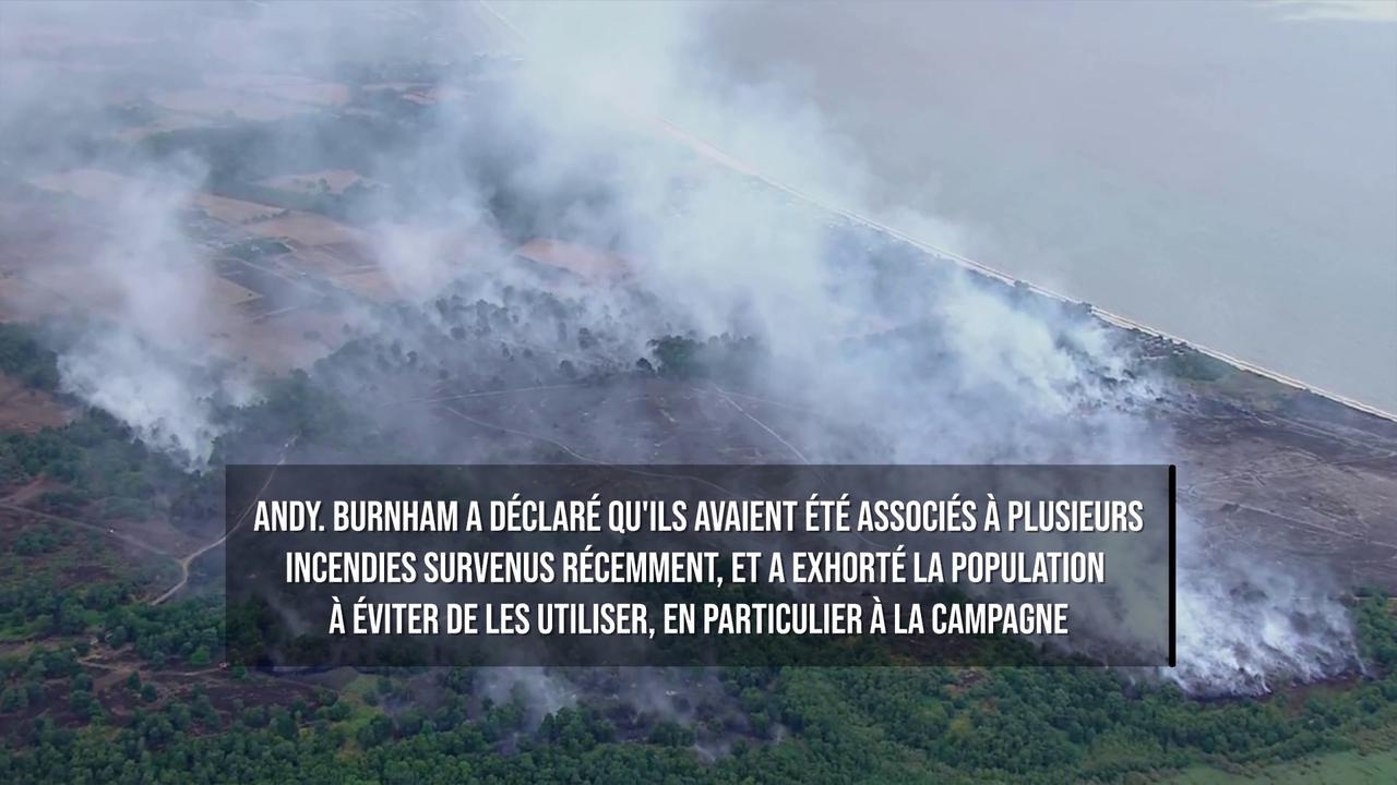 Video thumbnail for Le premier ministre britannique exhorte les commerces à ne plus vendre de barbecues jetables.