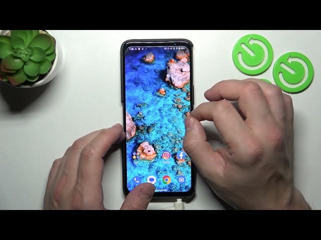 Video thumbnail for How to Plug Wired Headphones into a ASUS ROG Phone 7