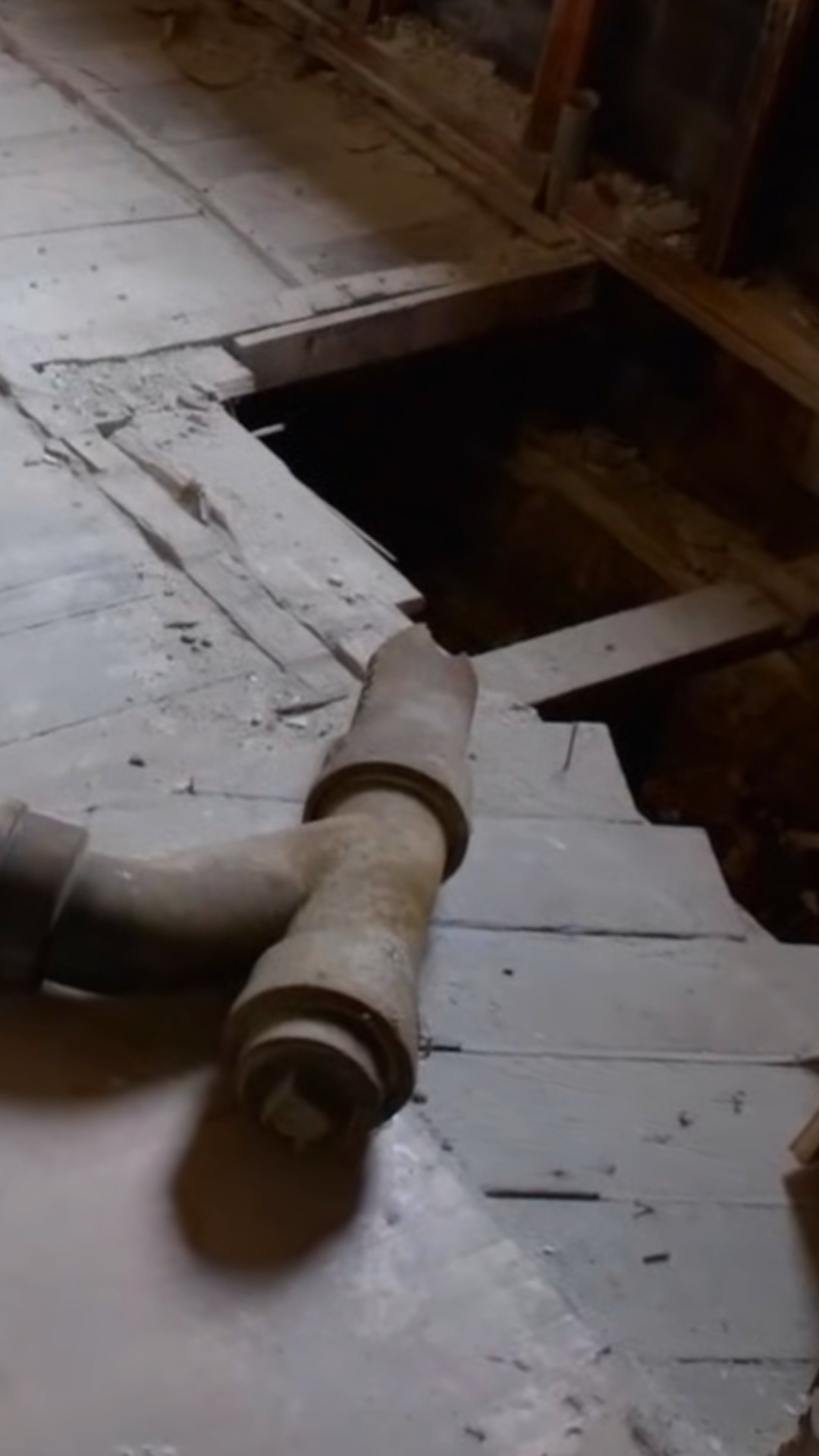 Video thumbnail for This Part Of HGTV Shows Is Not As Dramatic As It Seems