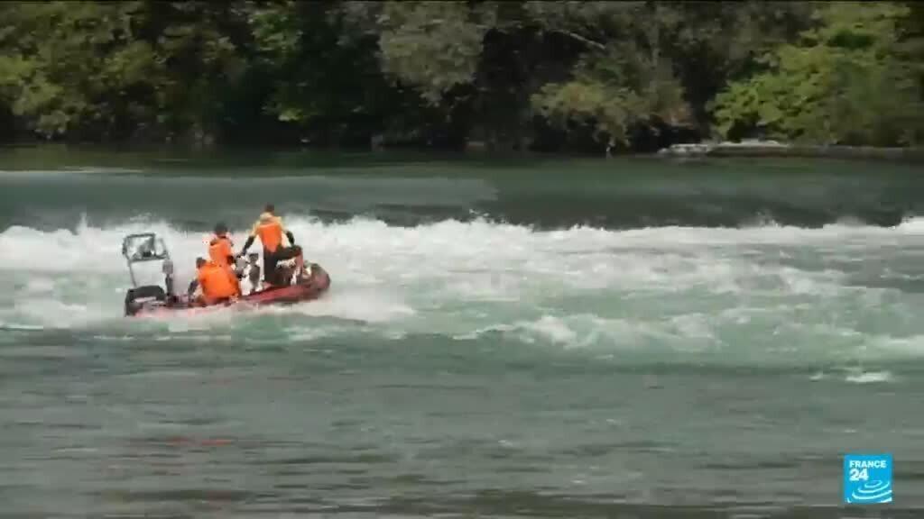 Video thumbnail for Forty drown in France as people seek relief from Europe's heatwave