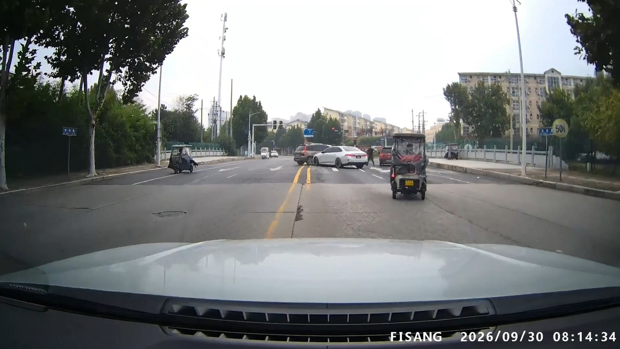 Video thumbnail for White Car Collides with SUV Causing It to Spin in Henan, China