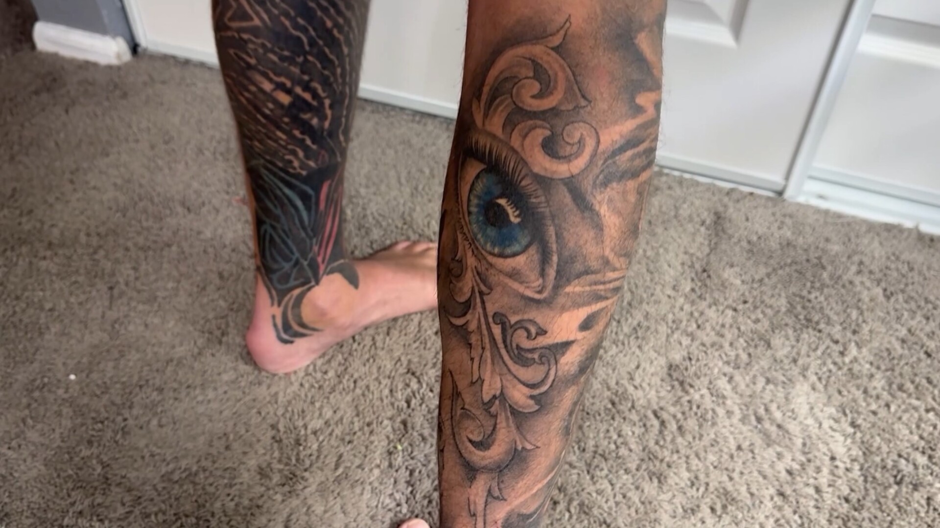 Video thumbnail for Most eyeballs tattooed on the body  100 on Chadwyck Minson