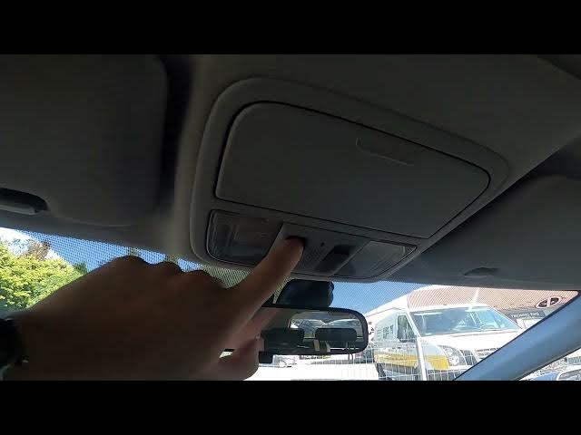 Video thumbnail for How to Open the Roof in Honda CR-V III ( 2006 – 2012 ) | Manage Sunroof