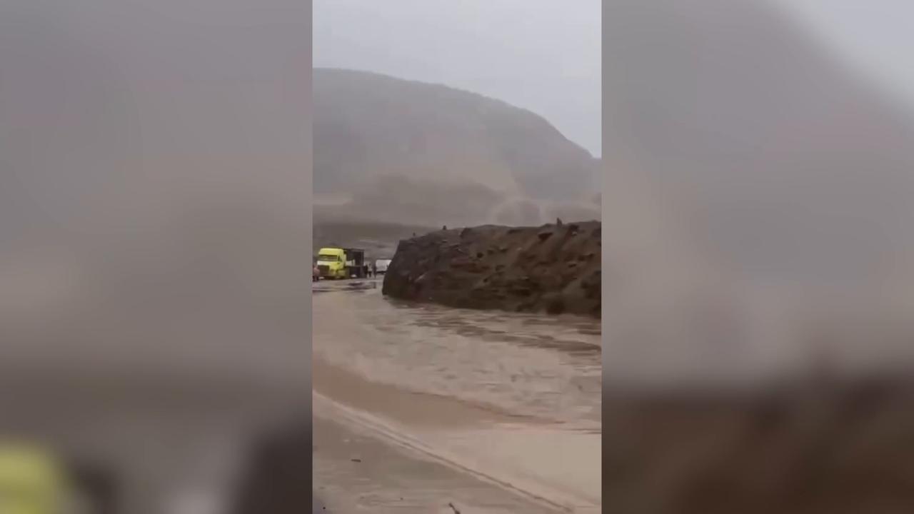 Video thumbnail for Chile: Heavy rain triggers widespread flooding across northern Chile.
