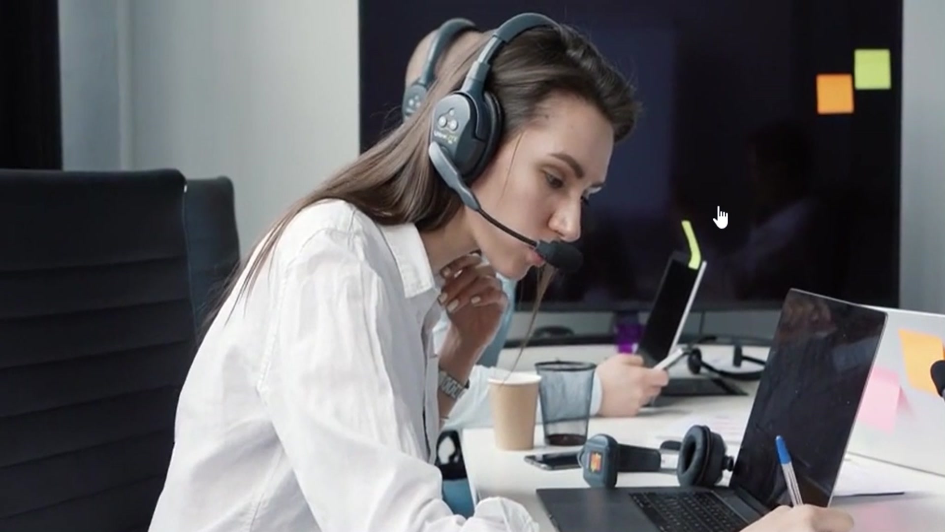 Video thumbnail for Choosing the Best Help Desk Software for Remote Support Teams