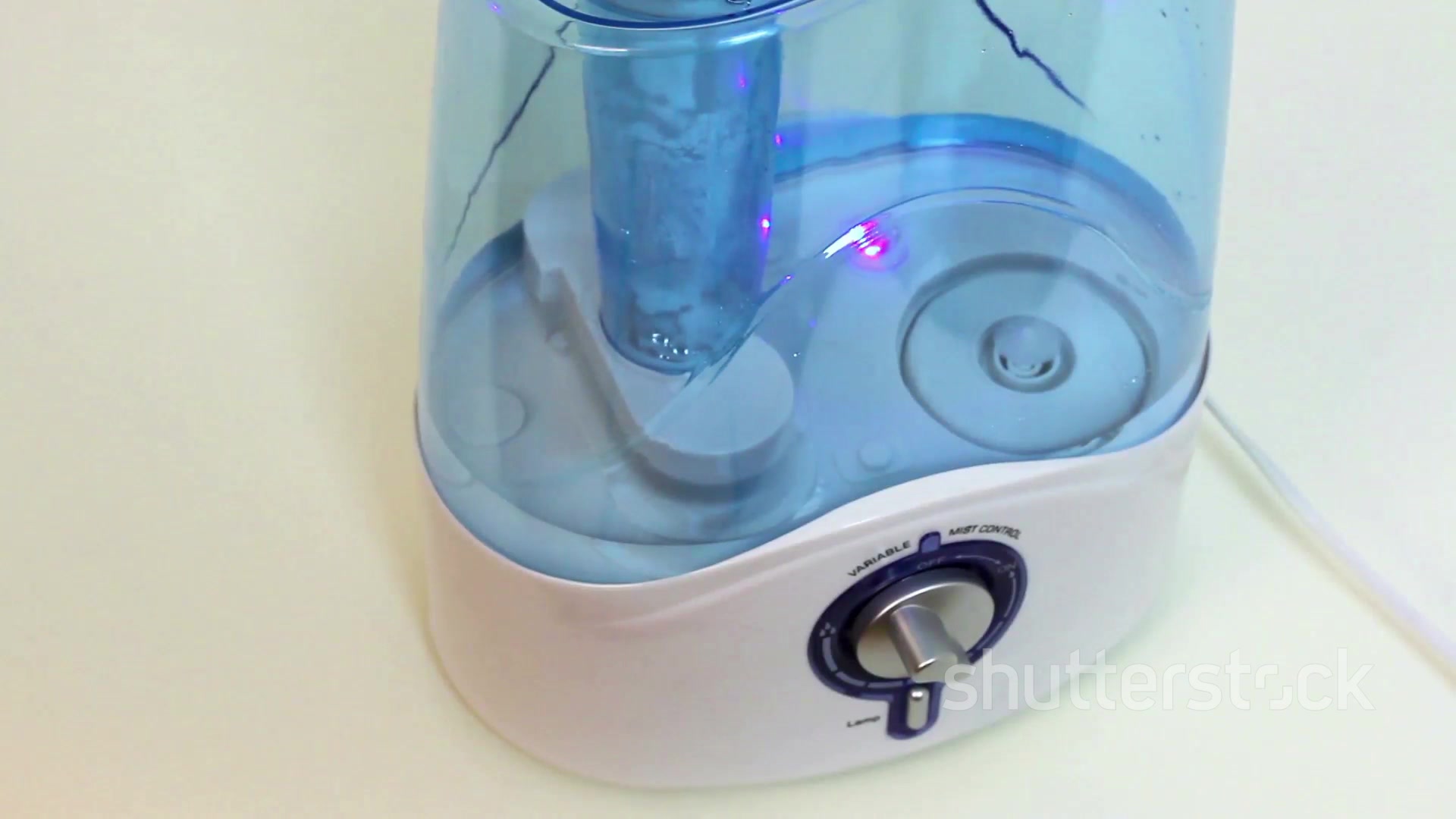Video thumbnail for Why Does My Humidifier Smell Bad?