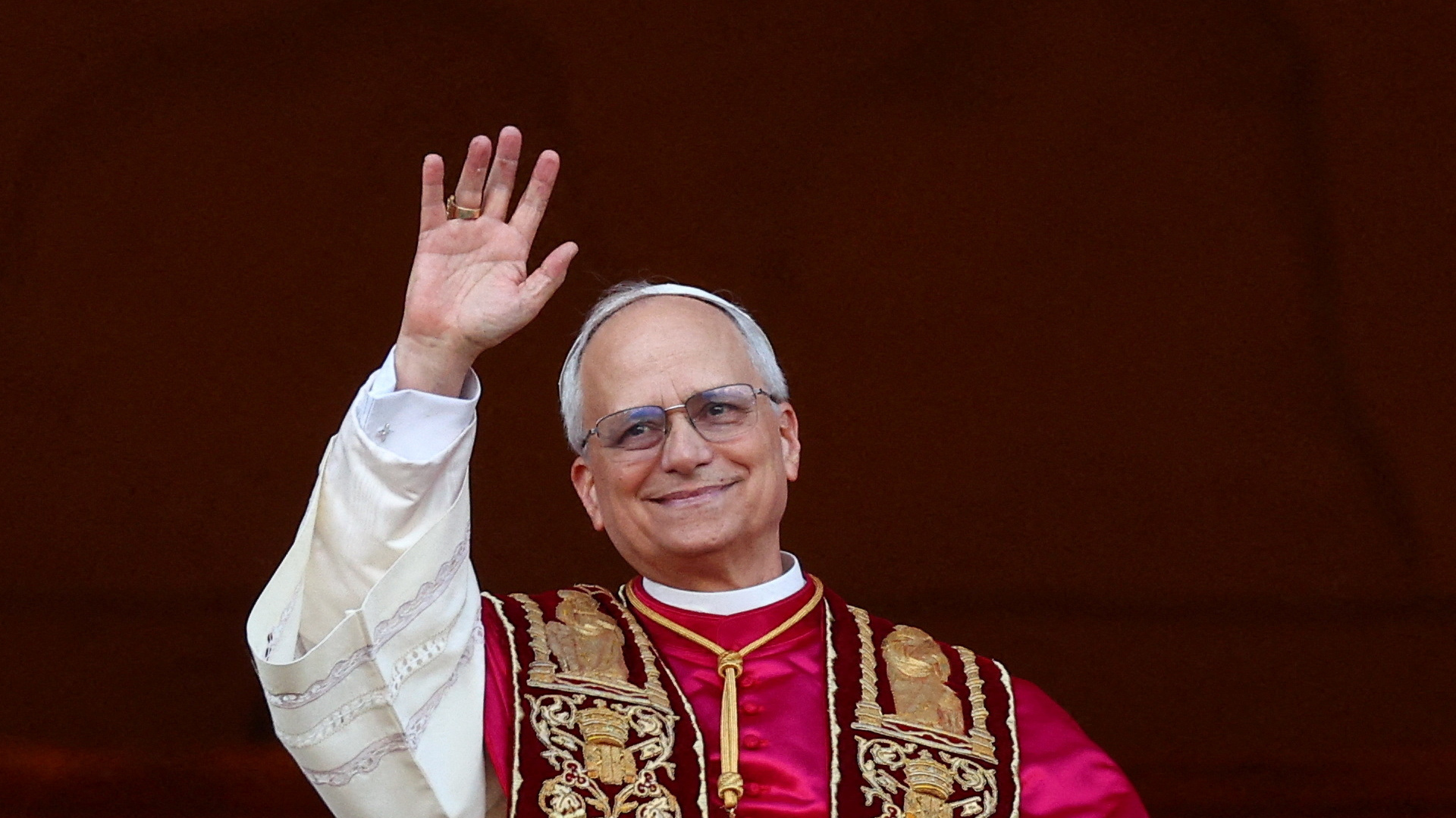 Video thumbnail for Joy in St. Peter’s Square as new pope is announced