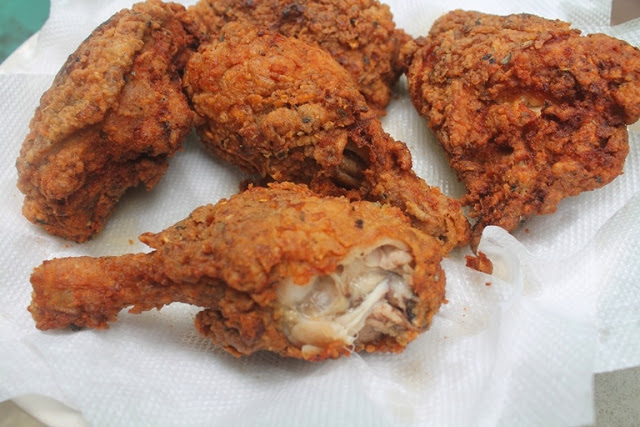 'Video thumbnail for Easy KFC Chicken Recipe Recipe'