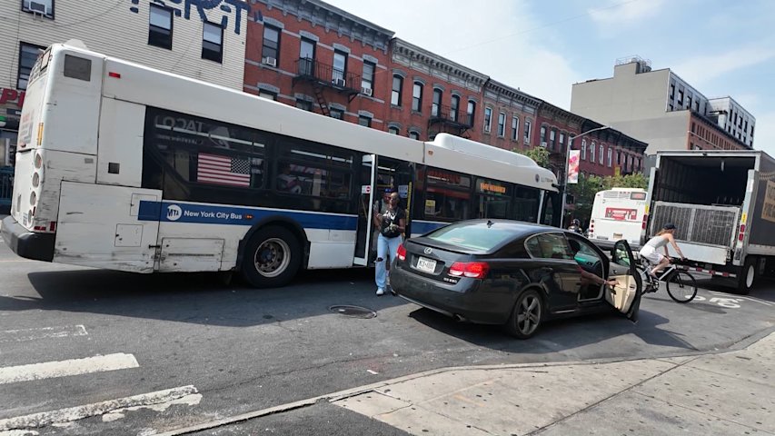 Video thumbnail for City considers one-way streets for two busy Brooklyn roads