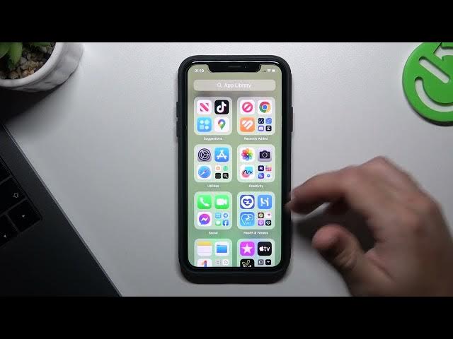Video thumbnail for How to Add Safari Icon to the Home Screen on iPhone