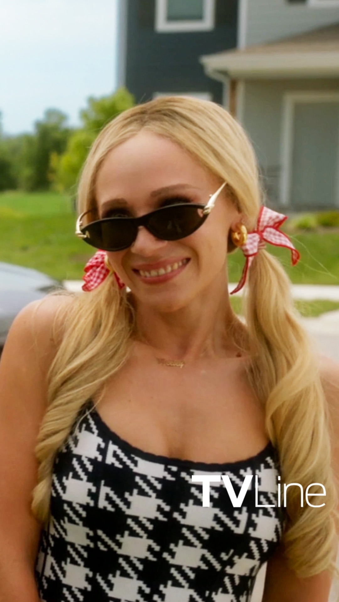 Video thumbnail for Ted Lasso Season 4, Episode 1 | Rebecca, Keeley & Higgins In Kansas City
