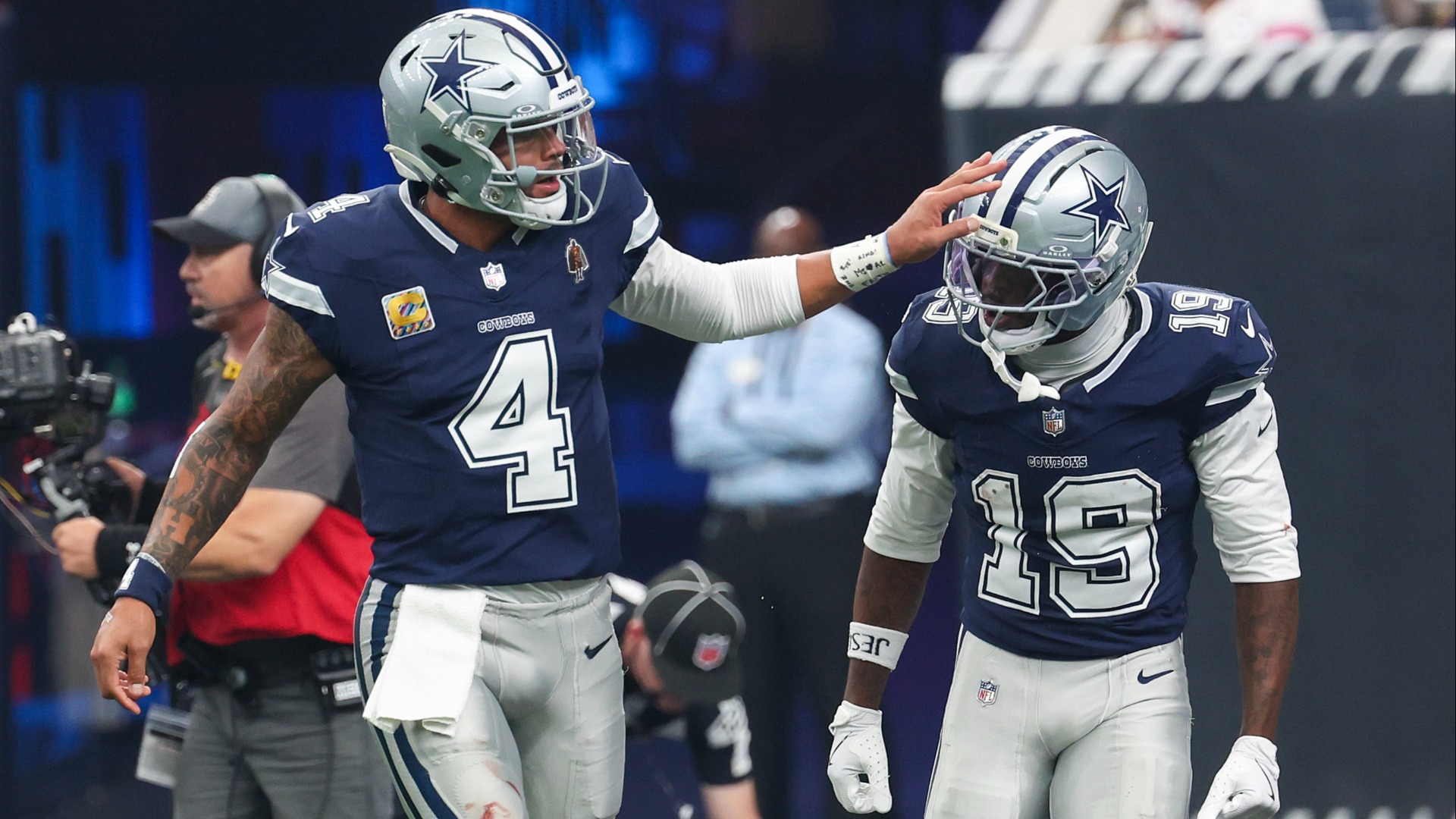 Video thumbnail for Cowboys' Season Outlook: Dak Prescott's Legacy on the Line