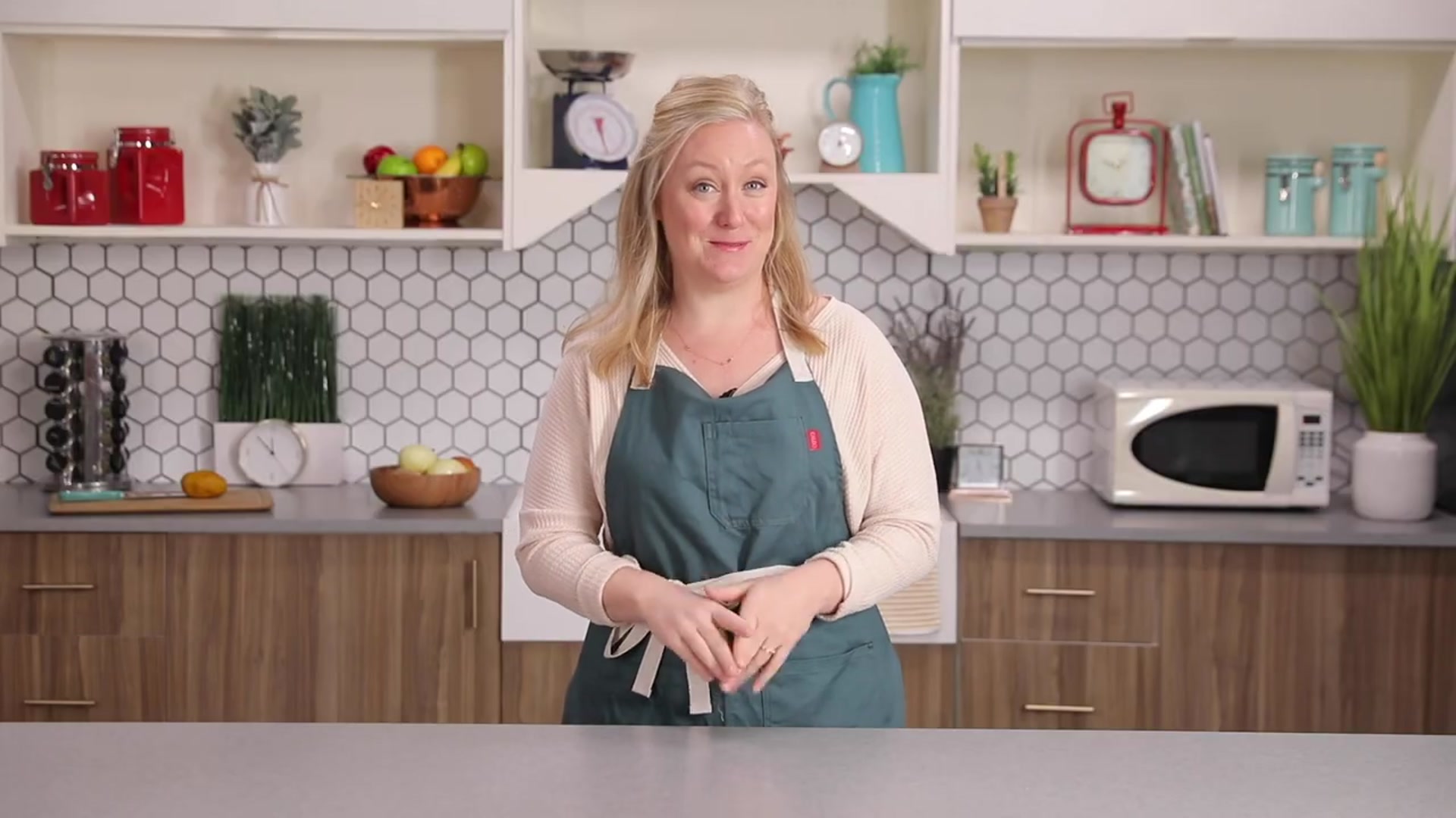 Video thumbnail for 5-Min Vs. 50-Min Vs. 5-Hour Crispy Potatoes • Tasty