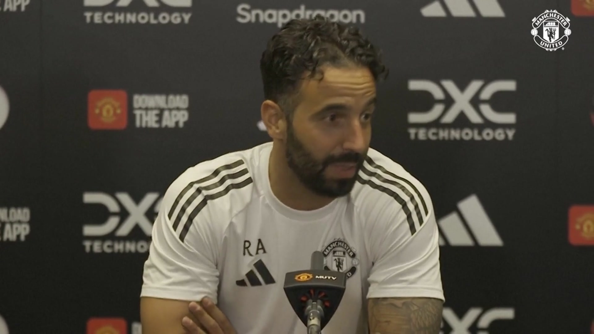 'Video thumbnail for 'That's why we paid a lot of money' - Ruben Amorim backs striker Sesko'