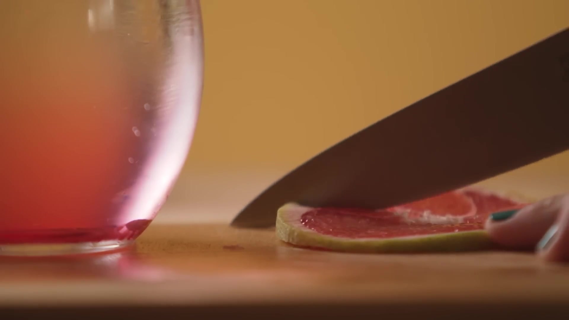 Video thumbnail for Old-School Cocktails That Need To Make A Comeback