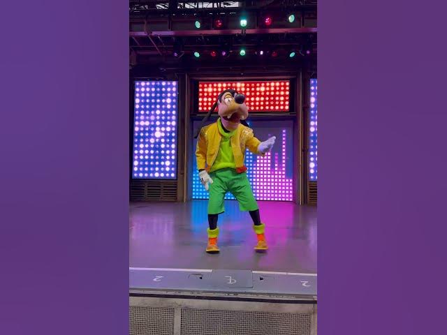 Video thumbnail for Goofy's Funniest Dance Ever! #disney #goofy #i2i #shorts #traveltips #disneyland #disneyland70