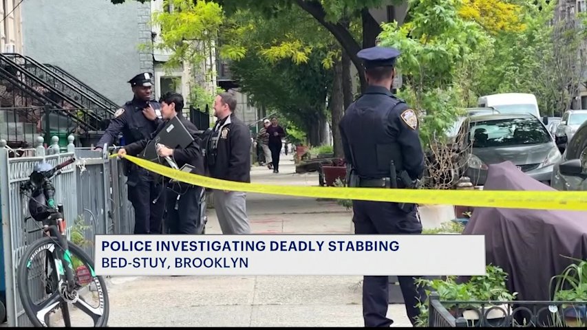 Video thumbnail for Officers find trail of blood leading to building where man was stabbed to death