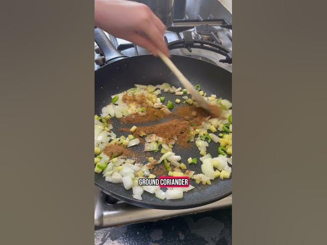 'Video thumbnail for Vegan Curry Recipe with Carrots and Beans (Korma) #veganrecipes'